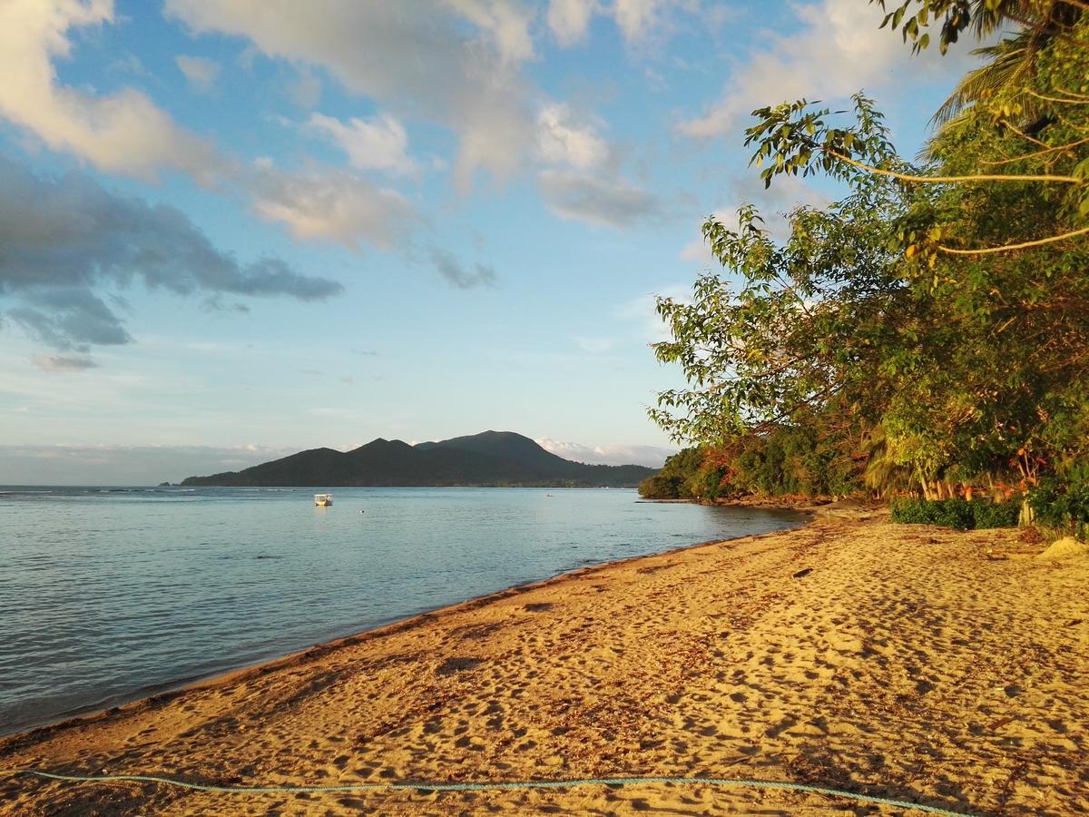 Kahamut-An Beach And Cottages Puerto Princesa Exterior foto