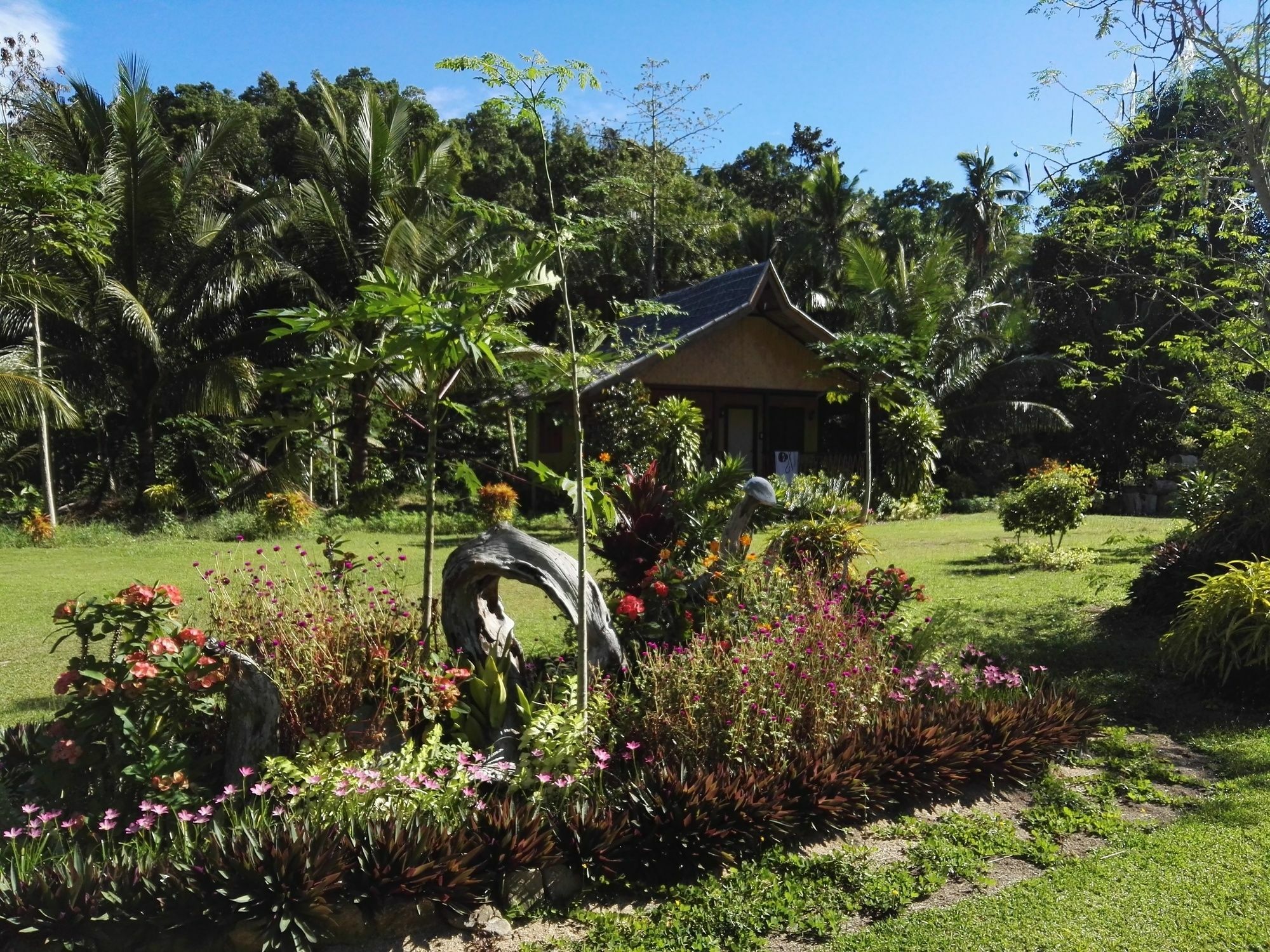 Kahamut-An Beach And Cottages Puerto Princesa Exterior foto