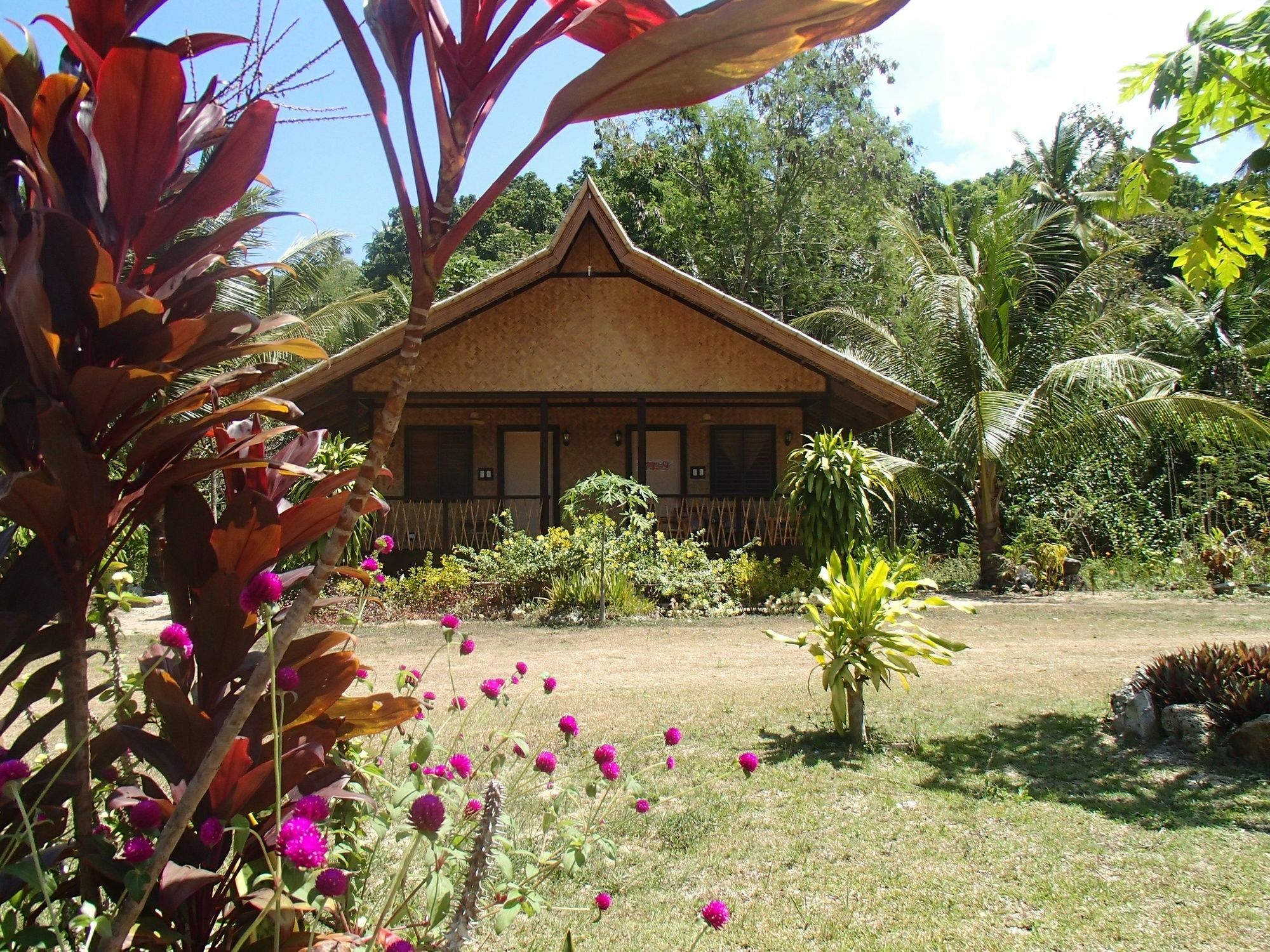 Kahamut-An Beach And Cottages Puerto Princesa Exterior foto